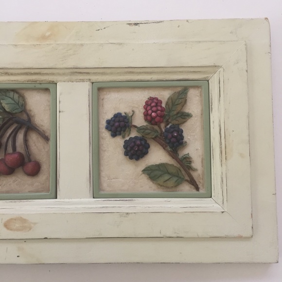 Wood panel with carved relief fruits - Picture 4 of 5